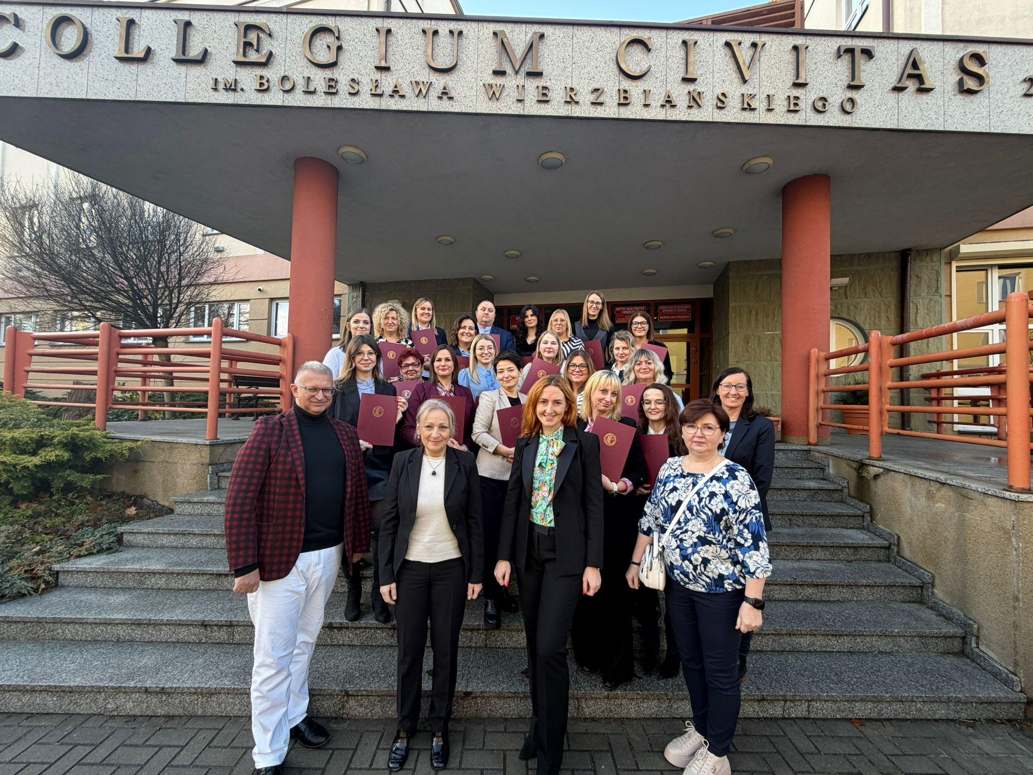 Uniwersytet Opolski przygotowywał kadrę zarządzającą w pomocy społecznej